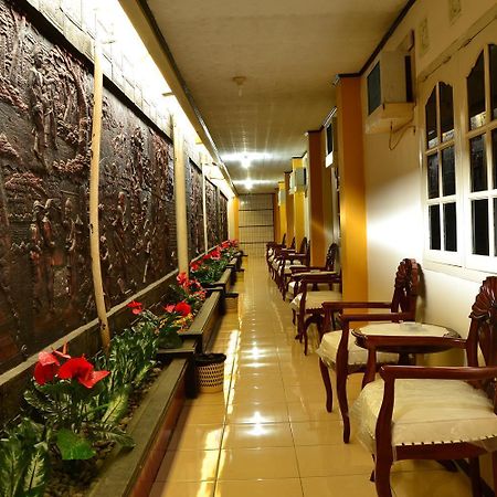 Hotel Wiwi Perkasa 1 Indramayu Exterior foto